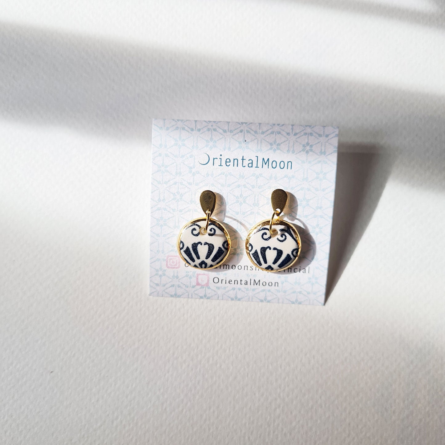 Stylish chic gold rim painted ceramic earrings (1-7) NEW!