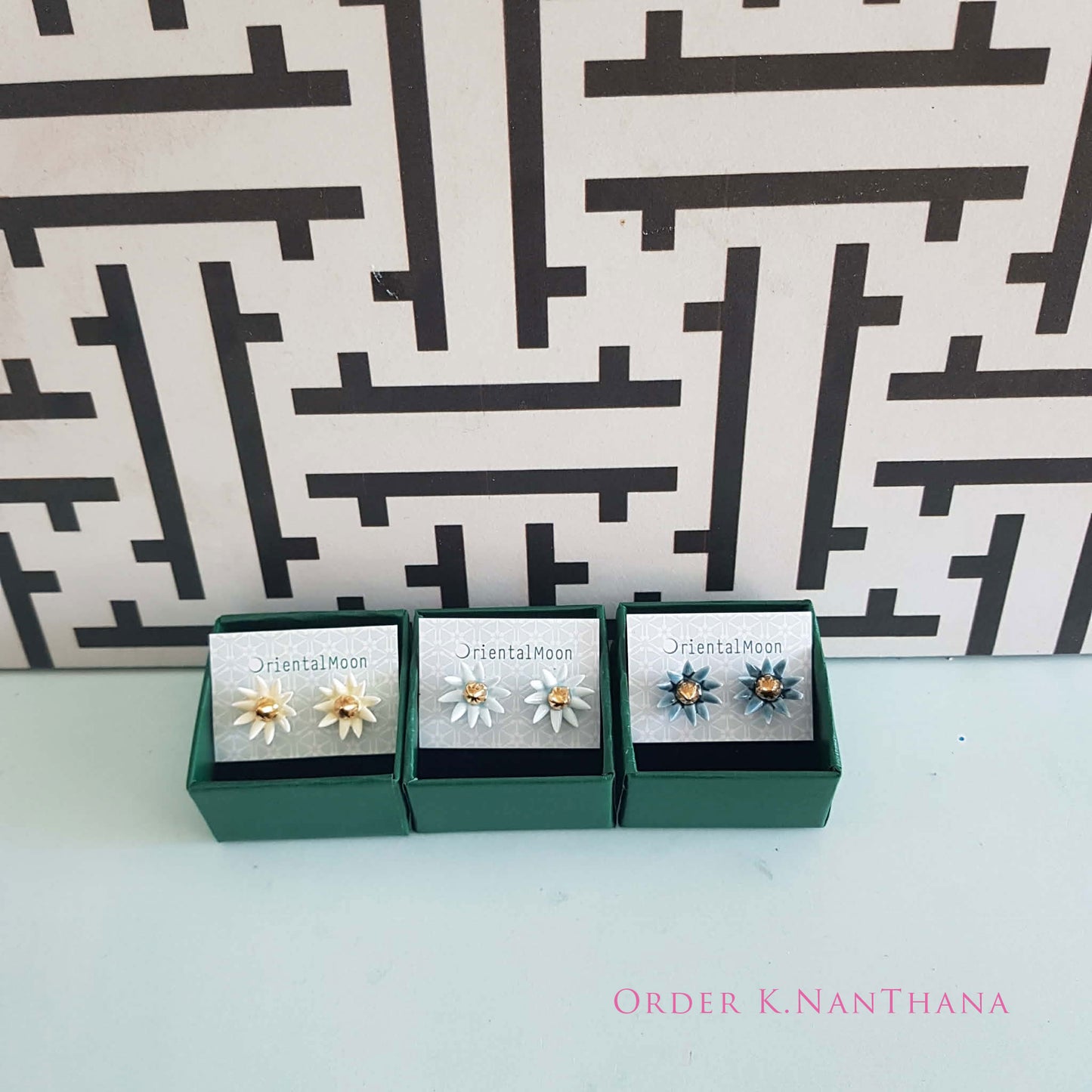 Order Khun Nanthana-Malaysia