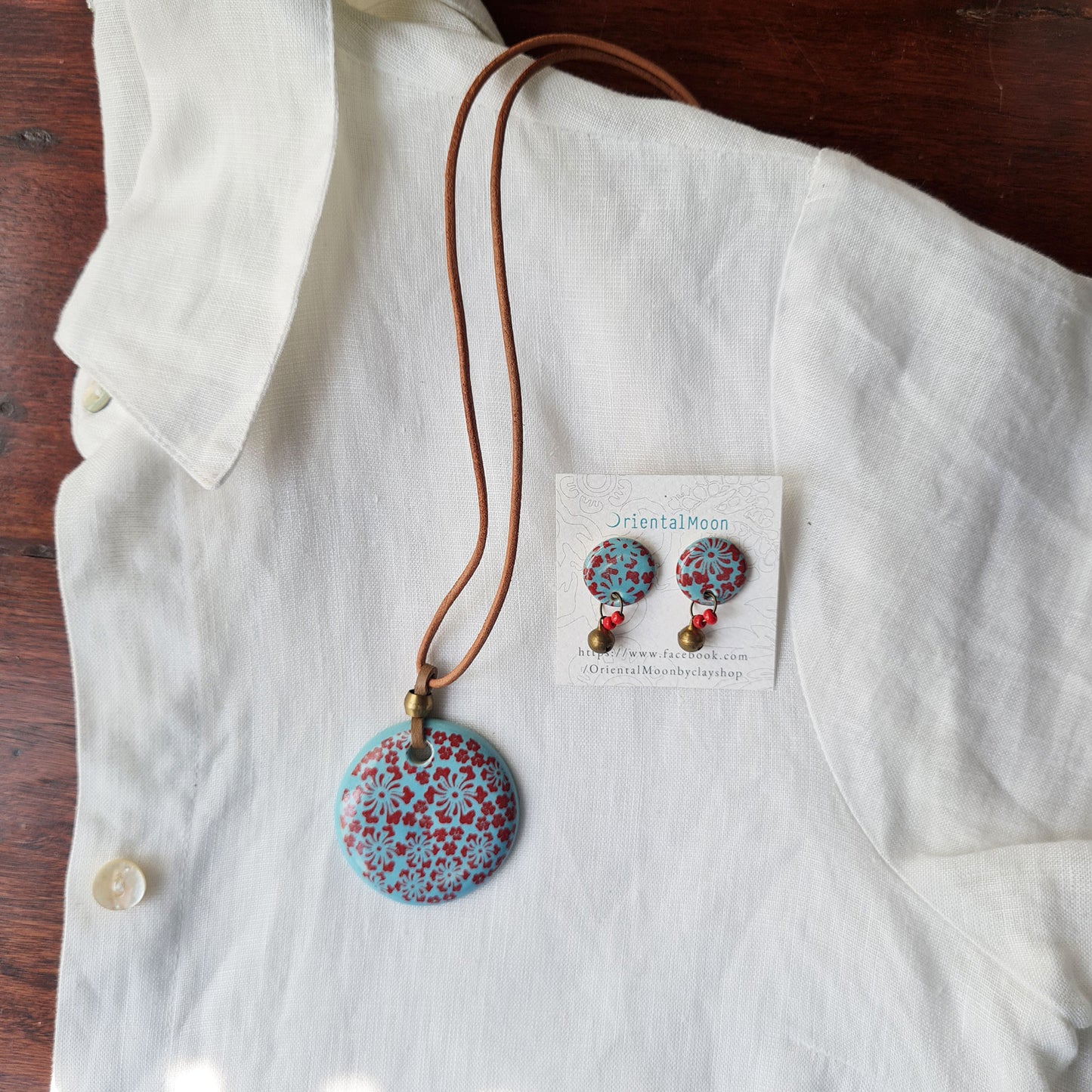 Red on green turquoise ceramic pendant set with earrings OM12 ชุดสร้อยคอจี้เซรามิคพร้อมต่างหู06