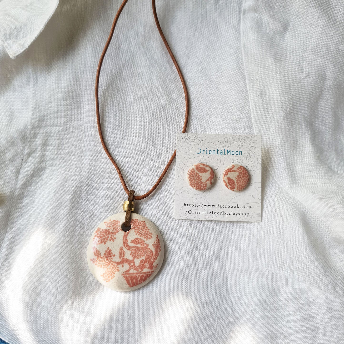 Oriental Thai Pink pattern ceramic pendant set with earrings OM01 ชุดสร้อยคอจี้เซรามิคลวดลายสีชมพูลายโอเรียนทัลไทย