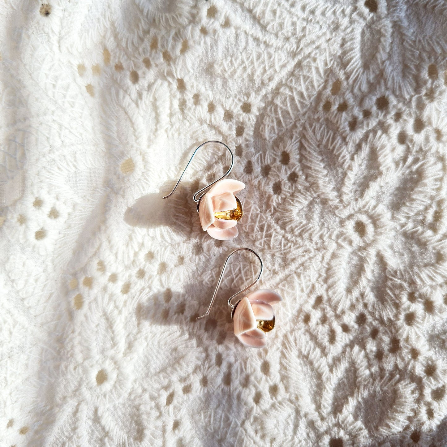 Dok Lam Duan brooch & earrings set ชุดเข็มกลัดและต่างหูดอกลำดวน