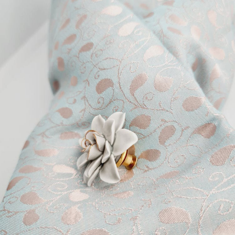 Dok Pud Son Porcelain (gold rim)  brooch เข็มกลัดดอกพุดซ้อน