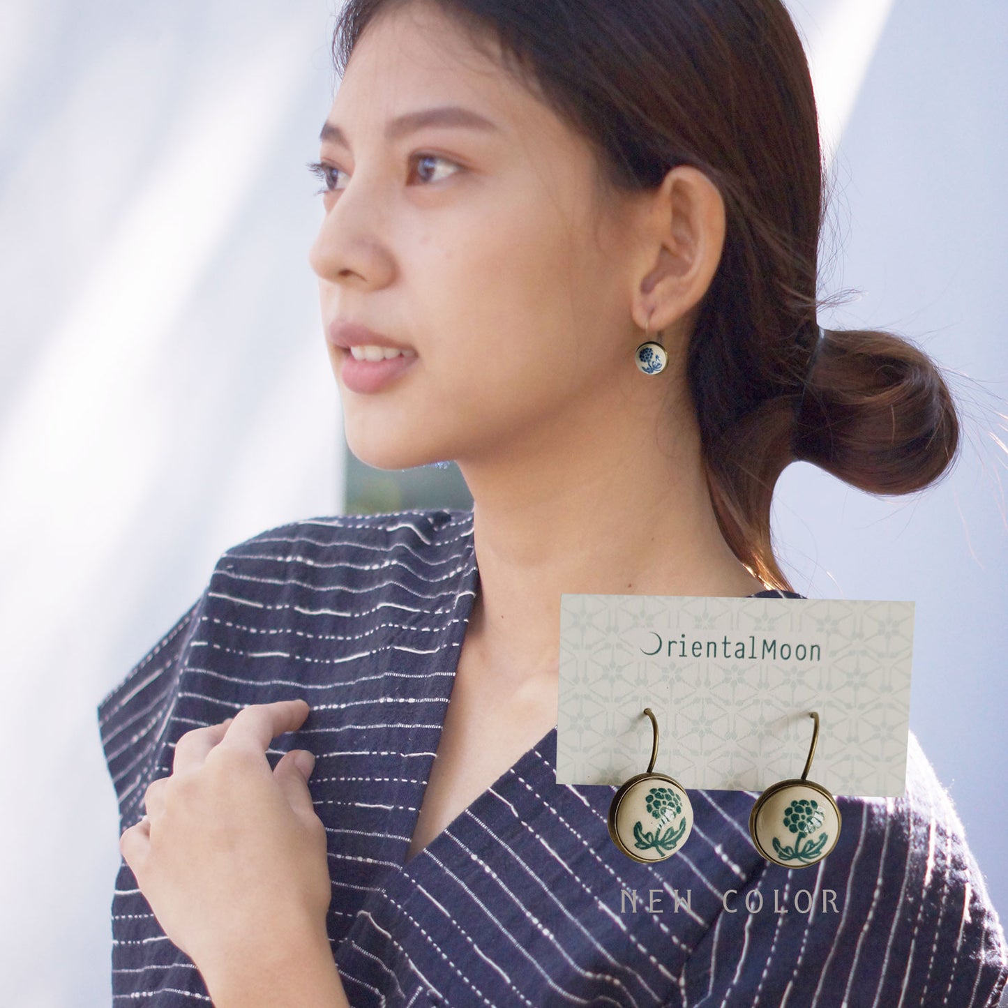 Cabonchon lever back earrings with brass base (new)ต่างหูหลังเต่าแบบเกี่ยว( Pattern type)